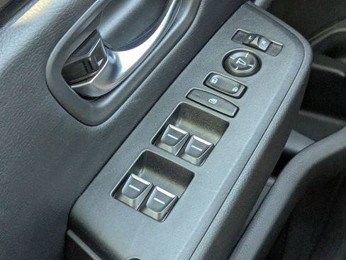 Used 2024 Honda Pilot Touring image 25
