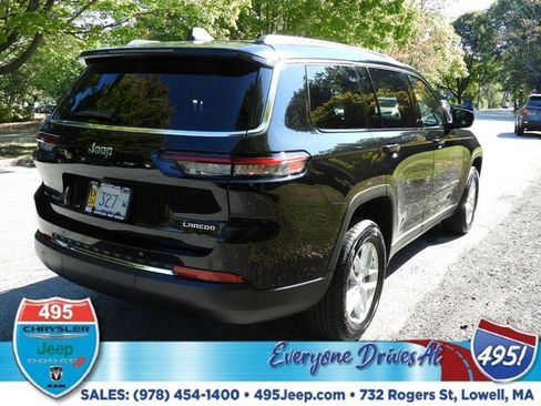 Used 2021 Jeep Grand Cherokee L Laredo w/ Luxury Tech Group I image 5