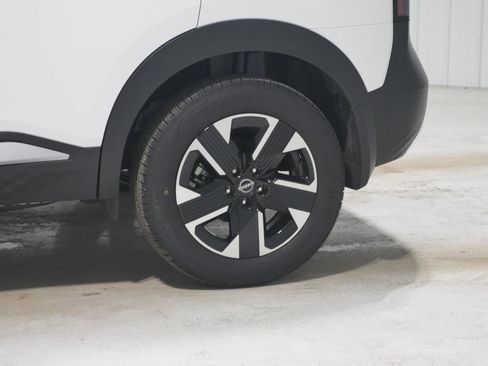 New 2026 Nissan Kicks SV image 28