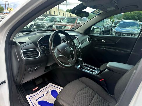 Used 2021 Chevrolet Equinox LT image 7