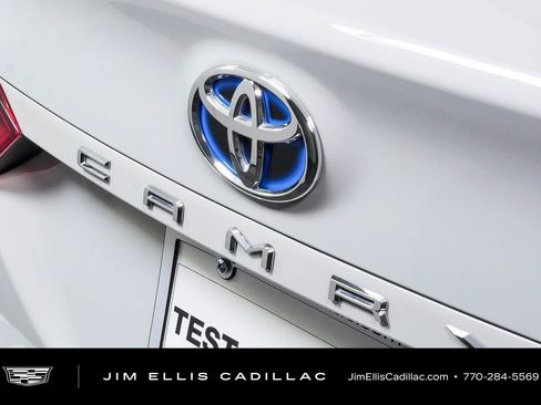 Used 2024 Toyota Camry LE FWD image 32