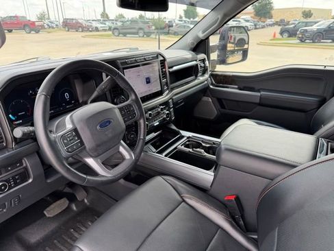 Used 2024 Ford F250 Lariat w/ Lariat Ultimate Package AWD/4WD image 12