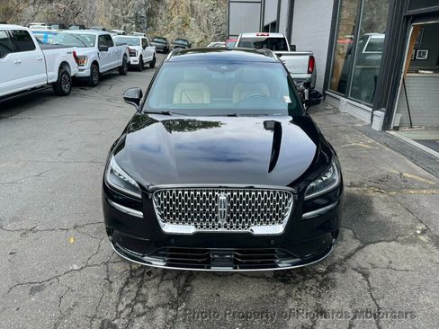 Used 2021 Lincoln Corsair Reserve w/ Equipment Group 201A image 10