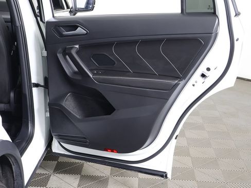 Used 2023 Volkswagen Tiguan SE R-Line FWD image 28