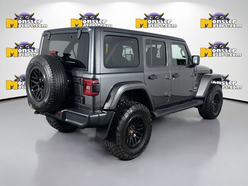 Used 2021 Jeep Wrangler Unlimited Sahara w/ Uconnect 4C Nav & Sound Group AWD/4WD image 5
