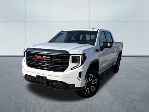 Used 2024 GMC Sierra 1500 AT4 w/ AT4 Preferred Package image 2
