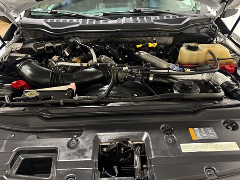 Used 2018 Ford F450 XL w/ Power Equipment Group image 39