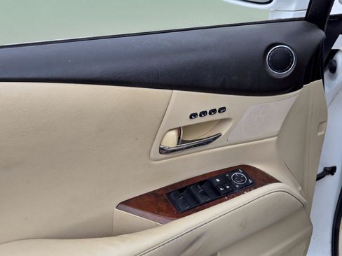 Used 2013 Lexus RX 350 AWD w/ Navigation Pkg image 8
