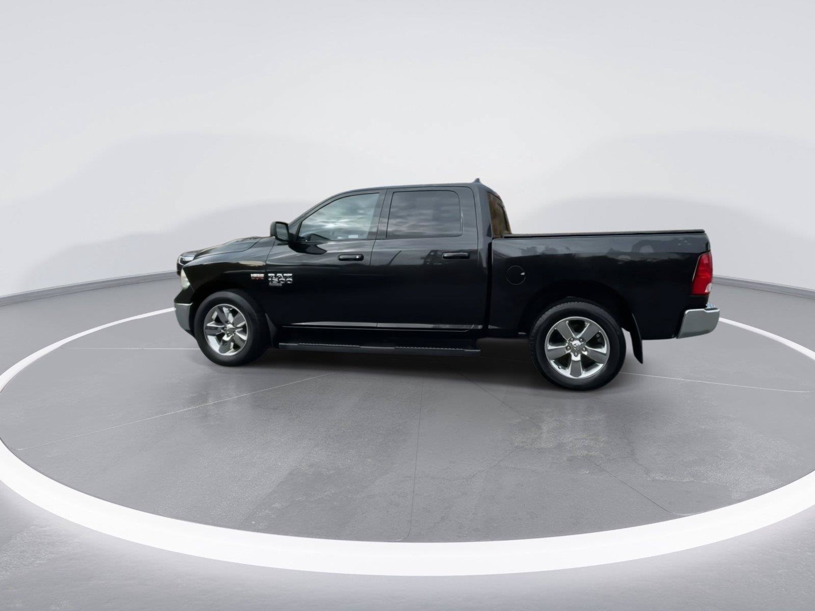 Used 2019 RAM 1500 Big Horn AWD/4WD image 6