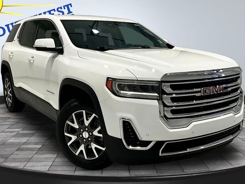 Used 2022 GMC Acadia SLE FWD image 3