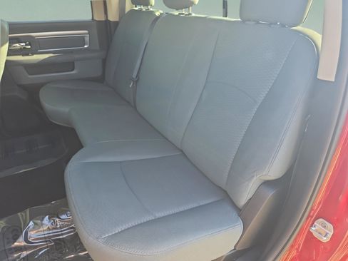 Used 2015 RAM 2500 SLT image 14