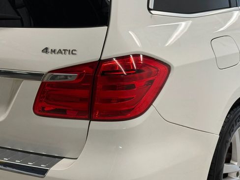 Used 2016 Mercedes-Benz GL 450 4MATIC image 10