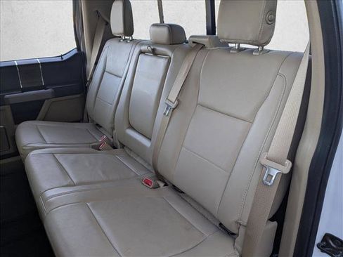 Used 2017 Ford F150 Lariat image 19