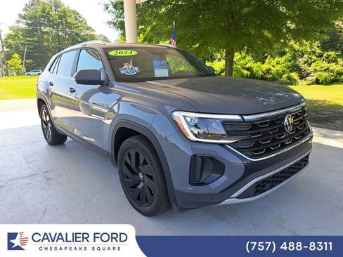 Used 2024 Volkswagen Atlas Cross Sport SE w/ Panoramic Sunroof Package AWD/4WD image 1