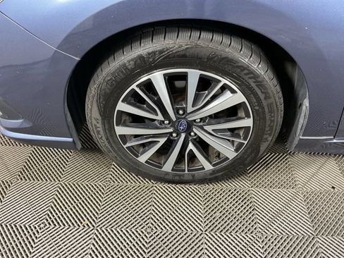 Used 2018 Subaru Legacy 2.5i Premium w/ Eyesight & BSD & Rcta & HBA AWD/4WD image 9