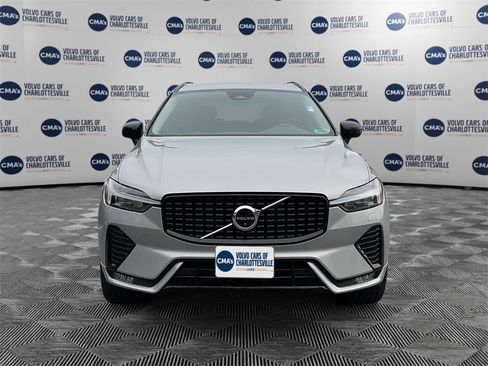 Certified 2023 Volvo XC60 B5 Plus w/ Protection Package Premier image 8