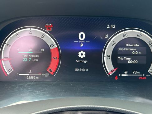Used 2025 Toyota Highlander XSE AWD/4WD image 42