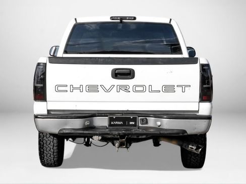 Used 2000 Chevrolet Silverado 1500 4x4 Extended Cab w/ Firm Ride Suspension Pkg image 7