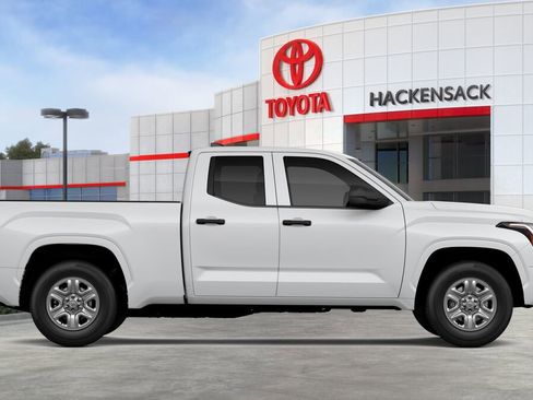 New 2026 Toyota Tundra SR image 12