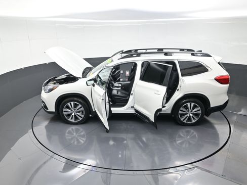 Used 2022 Subaru Ascent Limited w/ Technology Package image 15