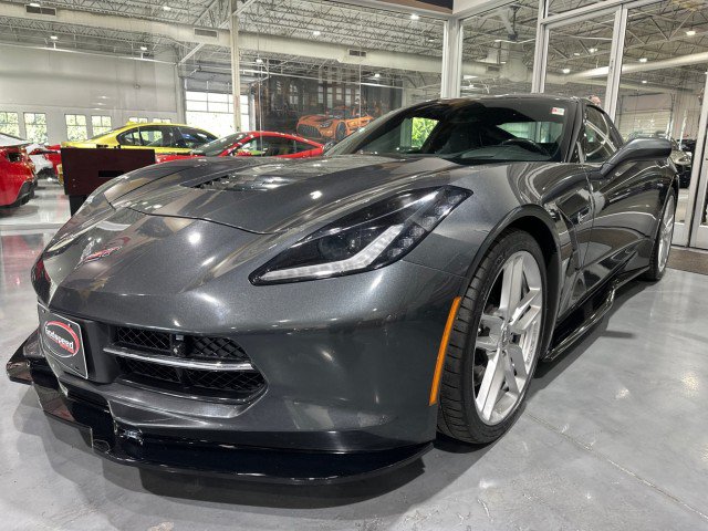 Used 2017 Chevrolet Corvette Stingray Coupe RWD image 19