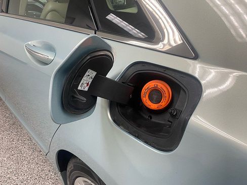 Used 2014 Lincoln MKZ Hybrid w/ Equipment Group 202A Reserve image 13