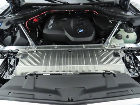 Used 2025 BMW X3 xDrive30i w/ Premium Package image 29