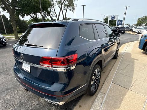Used 2021 Volkswagen Atlas SEL R-Line FWD image 6