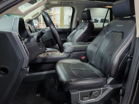 Used 2020 Ford Expedition Platinum image 8