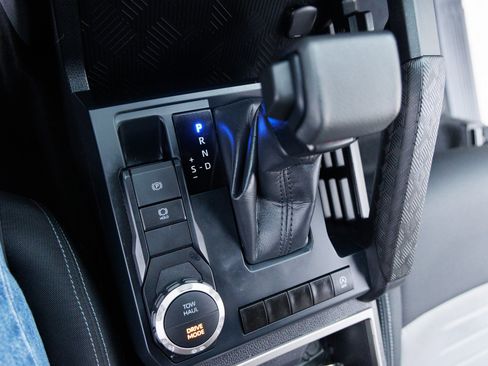 Used 2024 Toyota Tacoma TRD Sport image 26