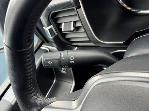 Certified 2022 Ford F150 XLT w/ Equipment Group 302A High image 27