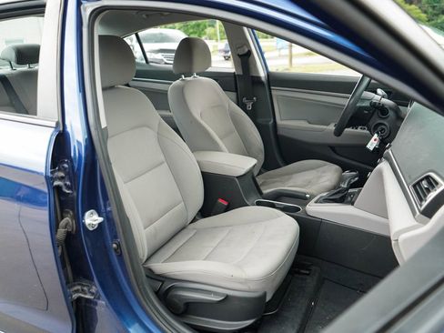 Used 2018 Hyundai Elantra SEL FWD image 13