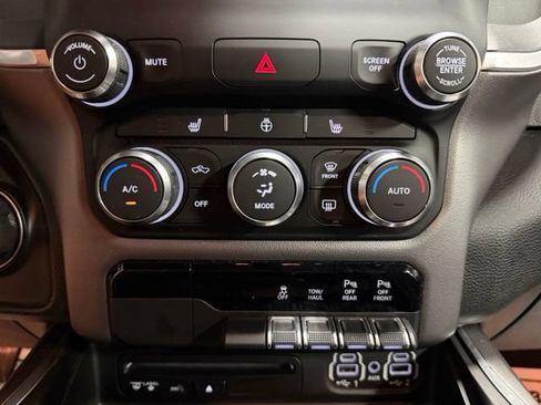 Used 2019 RAM 1500 Big Horn AWD/4WD image 41