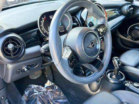 Certified 2023 MINI Cooper S image 9