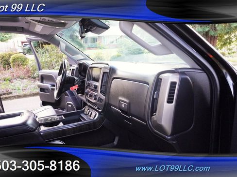 Used 2016 GMC Sierra 3500 Denali w/ Duramax Plus Package image 18