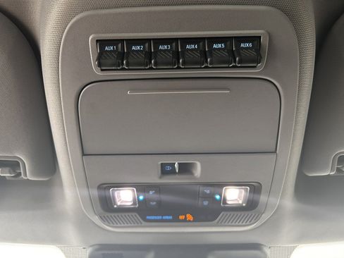 Used 2025 Ford F350 XLT w/ Tremor Off-Road Package AWD/4WD image 21
