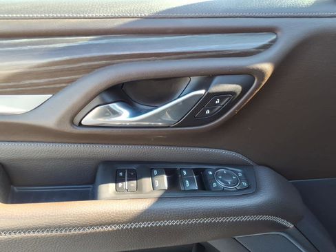 Certified 2021 GMC Yukon XL Denali w/ Denali Premium Package image 5