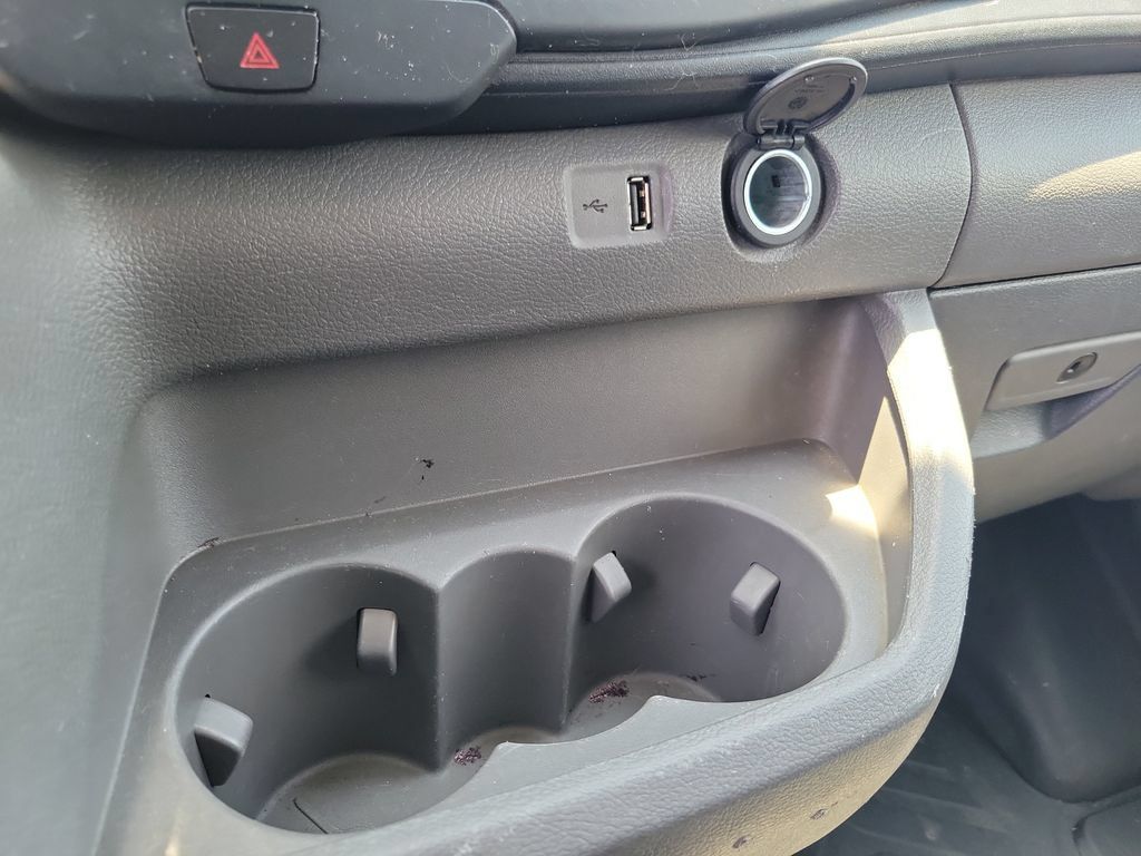 Used 2024 Ford Transit 250 Low Roof w/ Exterior Upgrade Package RWD image 32