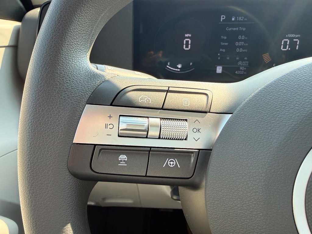 Used 2026 Hyundai Kona SE AWD/4WD image 28