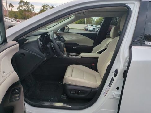 Used 2026 Lexus RX 350 FWD image 11