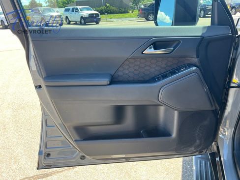 Used 2024 Lexus GX 550 w/ Accessory Package (2T) AWD/4WD image 18