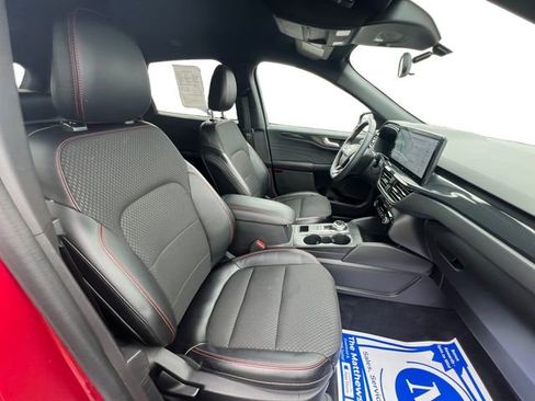 Used 2024 Ford Escape ST-Line w/ Tech Pack #1 image 15