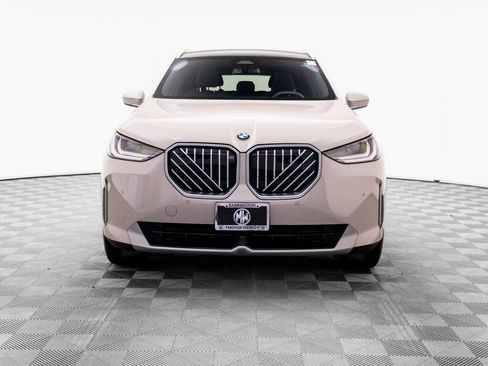 Certified 2025 BMW X3 xDrive30i w/ Premium Package AWD/4WD image 9