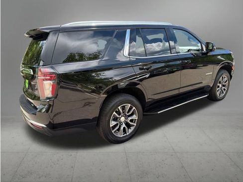 Used 2024 Chevrolet Tahoe LT w/ Luxury Package AWD/4WD image 5