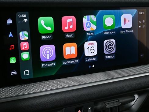 New 2025 Porsche Cayenne image 15