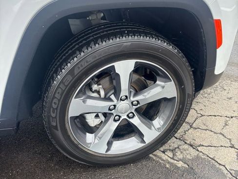 Used 2023 Jeep Grand Cherokee Limited w/ Trailer Tow Prep Group (B) image 25