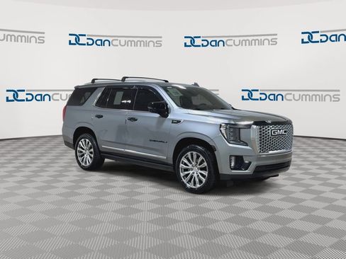 Used 2023 GMC Yukon Denali AWD/4WD image 2