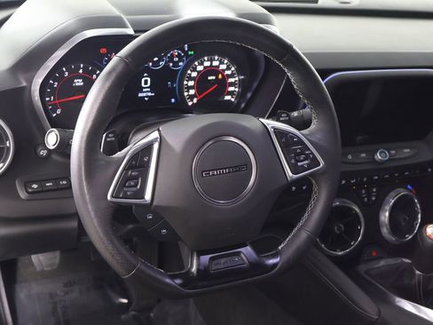 Used 2017 Chevrolet Camaro SS RWD image 34