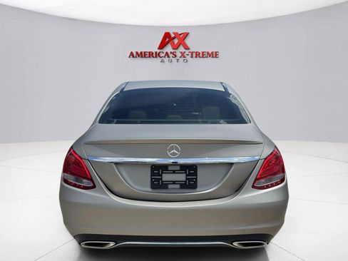 Used 2017 Mercedes-Benz C 300 Sedan image 5