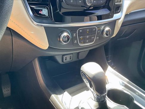 Used 2023 Chevrolet Traverse LS w/ Safety Package FWD image 33